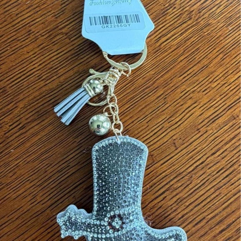 Brand new Silver rhinestone cowboy boot keychain or purse accessory